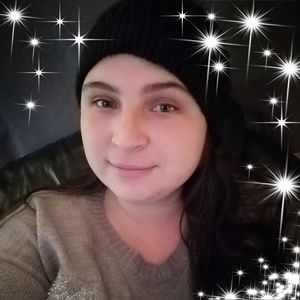 Meet your Posher, Charli